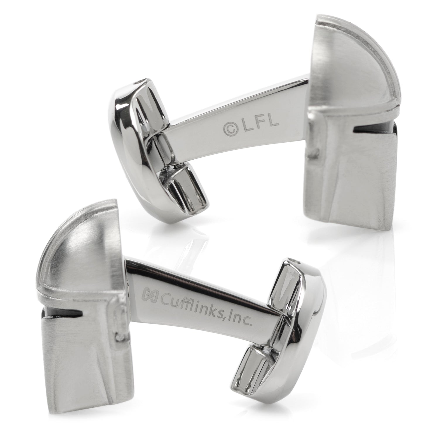 Mandalorian 3D cufflinks in official Star Wars branded packaging