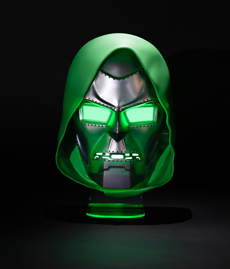<p>THE OFFICIAL DR. DOOM MASK LIGHT</p>