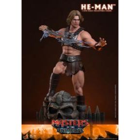 Masters of the Universe He-Man Sixth Scale Hot Toys Figure with Power Sword-11