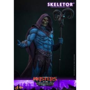 Masters of the Universe Skeletor 1:6 scale figure by Hot Toys front view-7