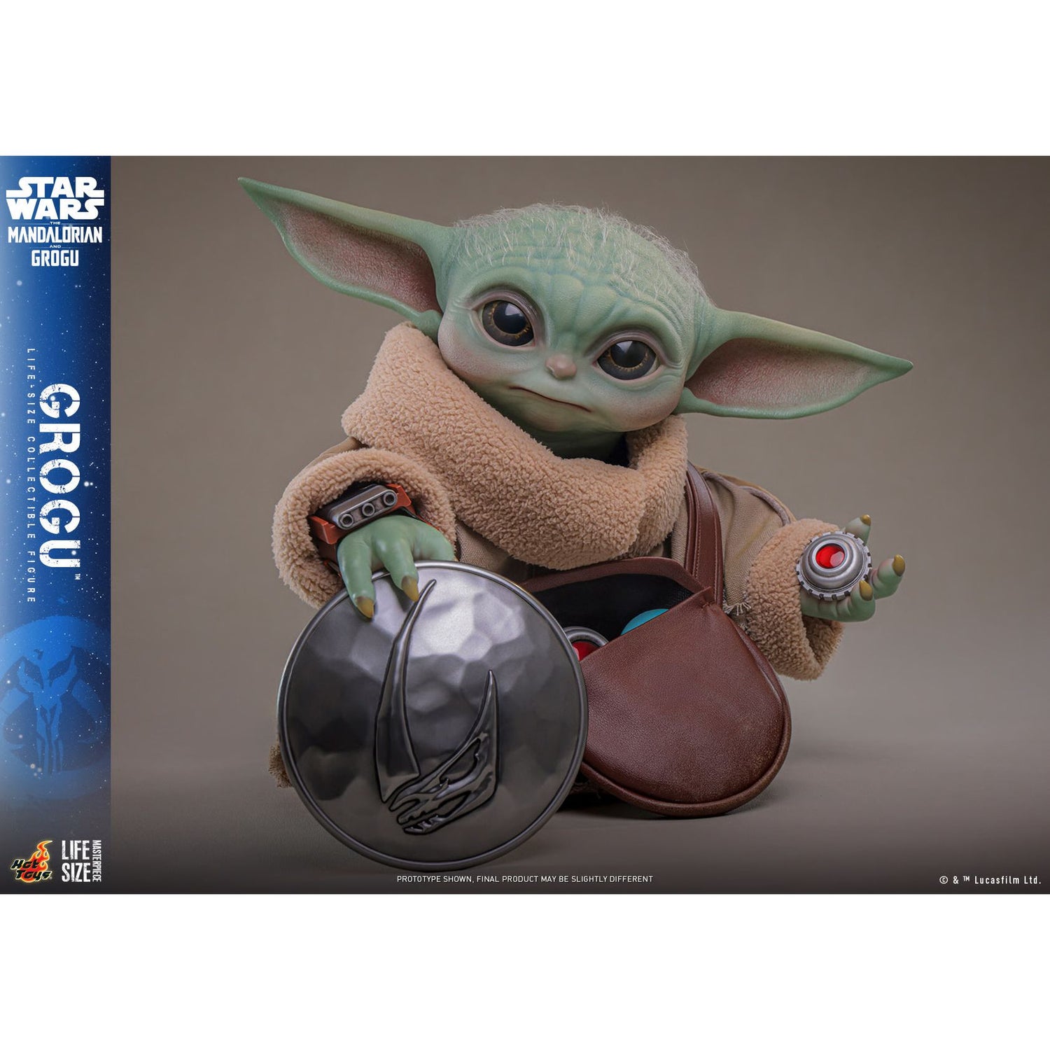 The Mandalorian & Grogu™ Grogu™ Life-Size Figure
